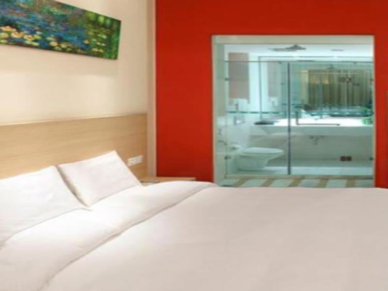 Hanting Hotel Yibin Zhongshan Street Eksteriør bilde