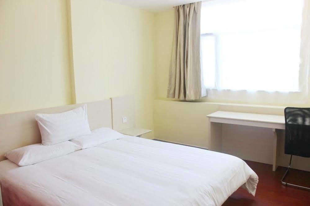 Hanting Hotel Yibin Zhongshan Street Eksteriør bilde